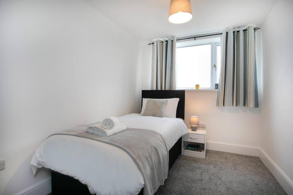 Cudworth House, Barnsley For Contractors & Families, Free Parking, High Speed Wifi Etc Exterior foto